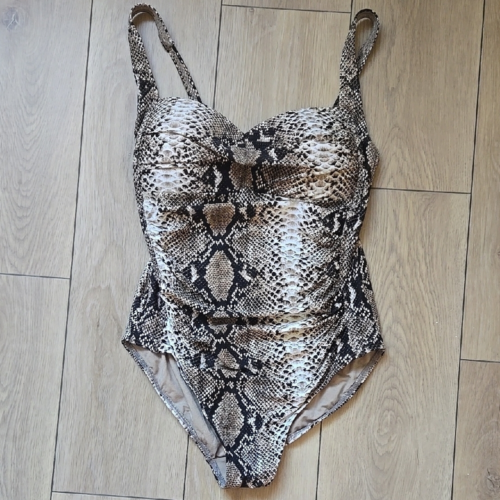 Bond-eye Australia Snakeskin Onepiece Ruched Detail Swimsuit Sz 8